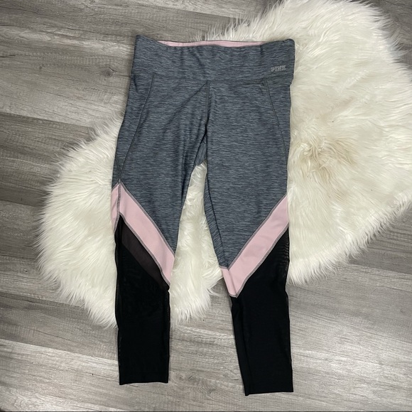 PINK Victoria's Secret Pants - VS PINK Capri Ultimate Leggings
